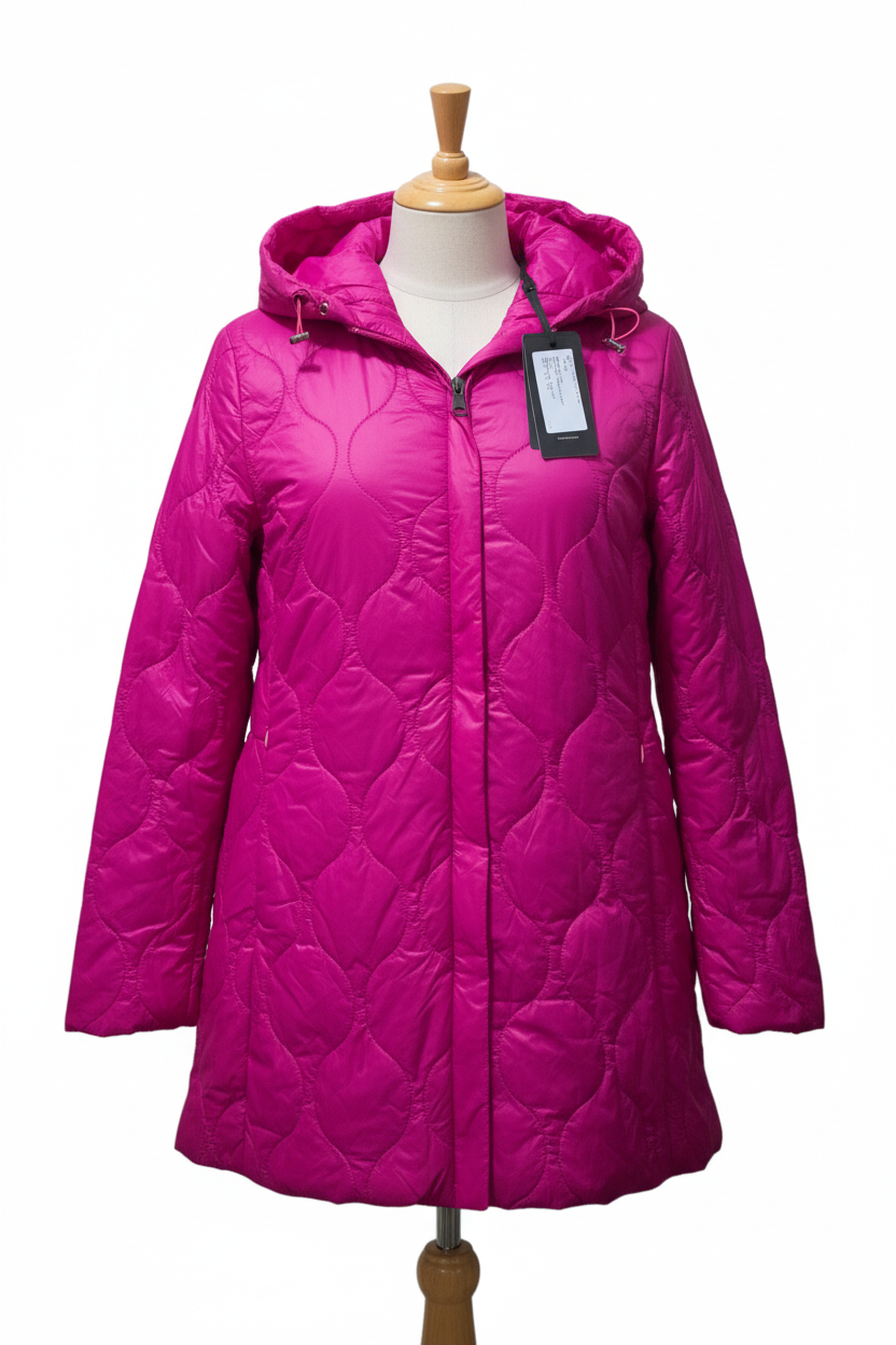 Chaqueta sobre maniquí de madera